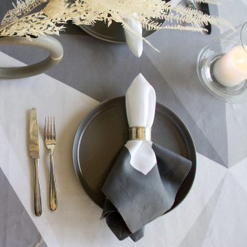Cinta Charcoal Border Linen Napkin