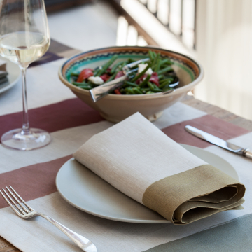 Cinta Natural Gold Border Linen Napkin