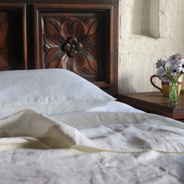 Ivory Linen Sheet Set