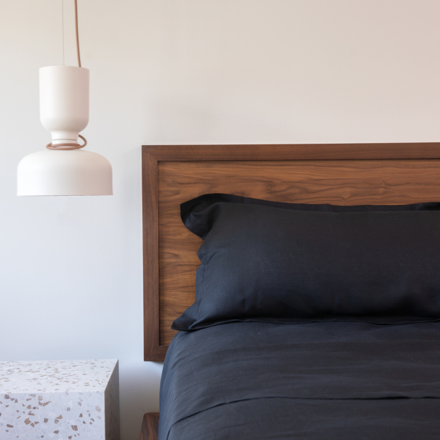 Huddleson Black Linen Top Sheet