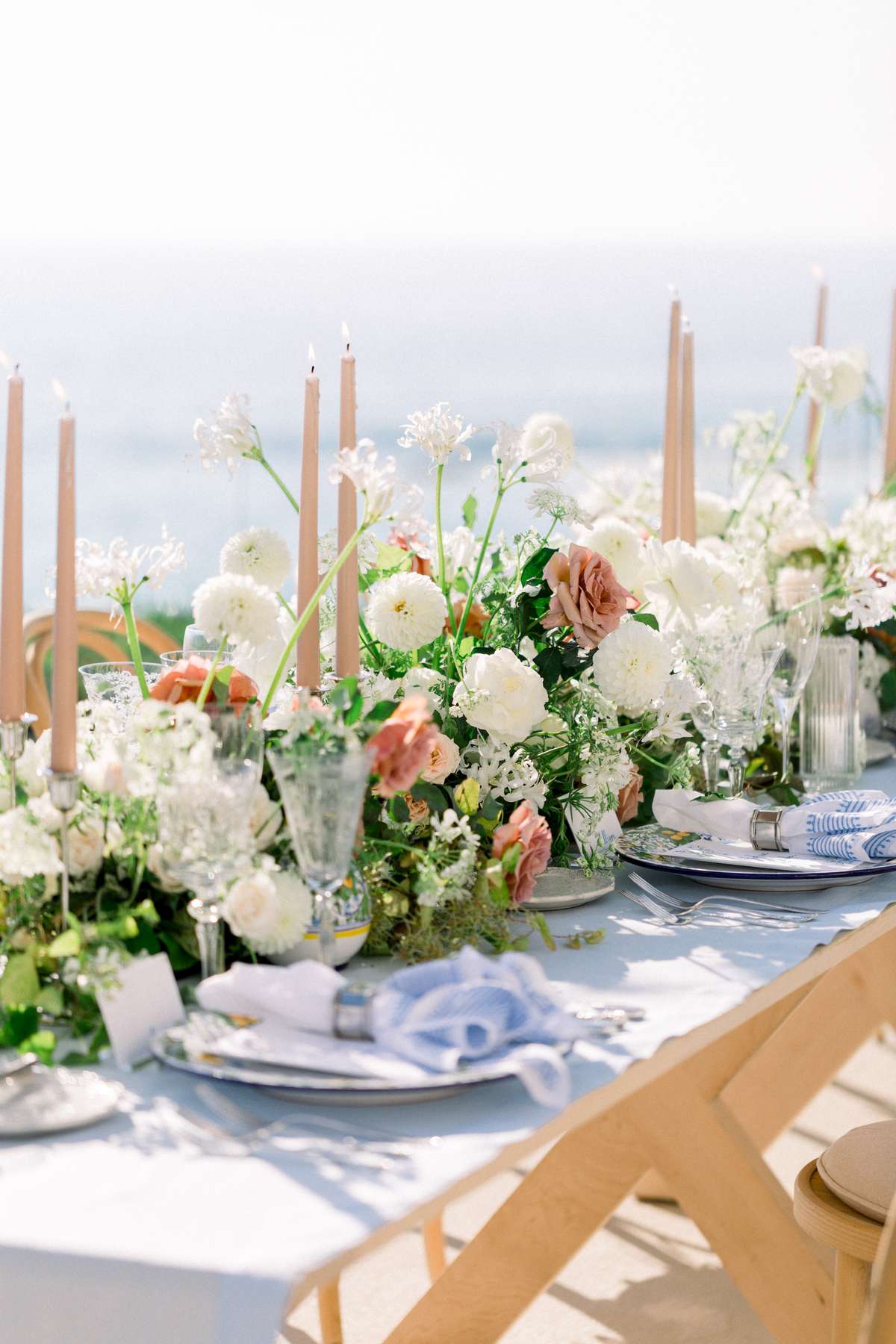 Brides