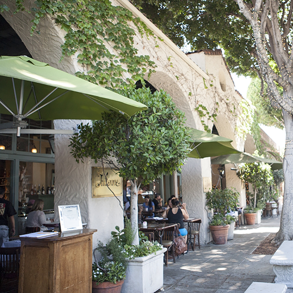 Julienne Fine Foods and Celebrations European Dining food to go champagne chic picnic San Marino Pasadena RoseBowl